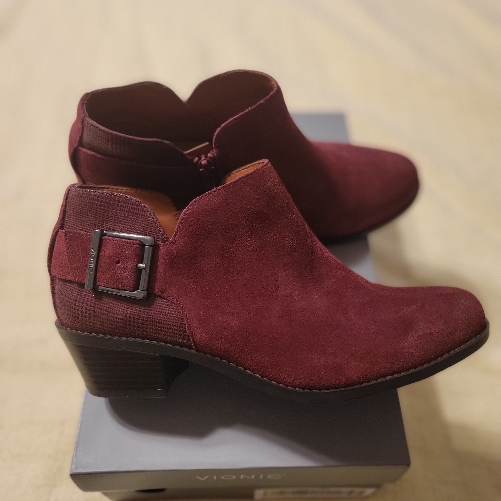 Vionic Red Ankle Booties with Side Buckle